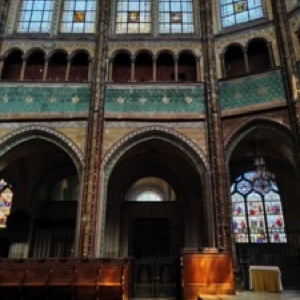 Couleurs estivales à Chartres 🎨.#chartres #france